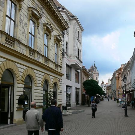 Sunny City Center Pécs Zewnętrze zdjęcie